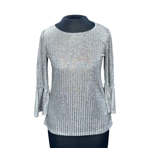 Silver Glittery Ribbed 3/4 Sleeve Top With Bell Cuffs - Picture 1 of 11